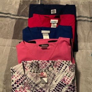 Womens medical scrubs